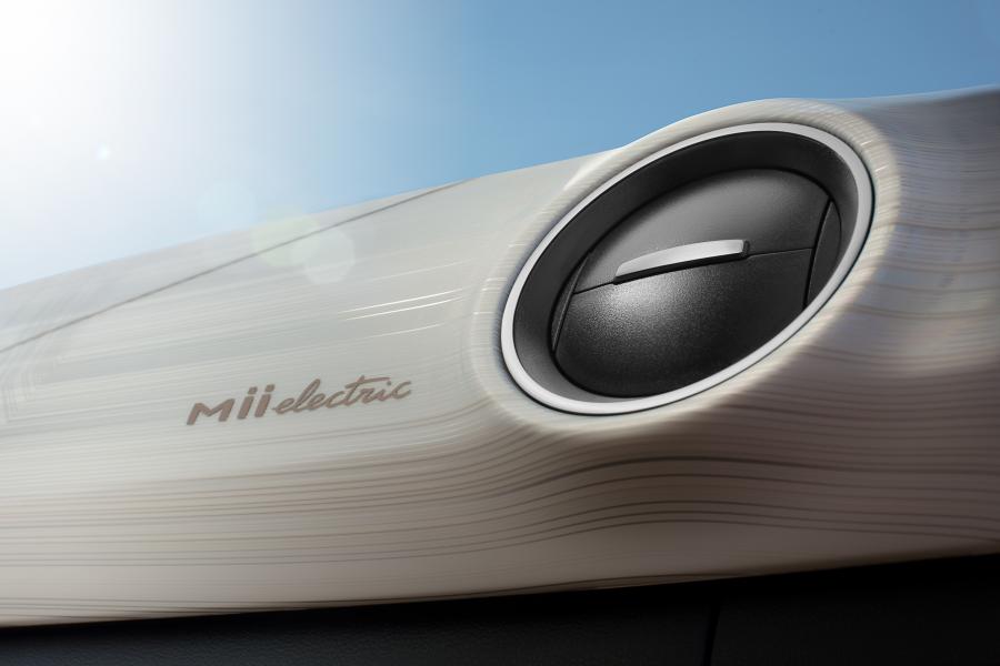 Детали интерьера Seat Mii electric 2019 года  (WW) (фото 11 из 40)